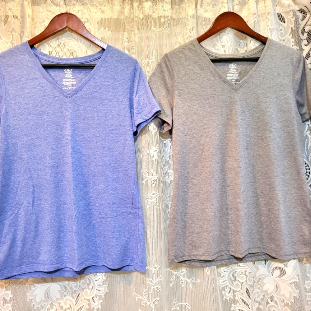 Athletic Works Size L Blue and Gray V-Neck T-Shirts